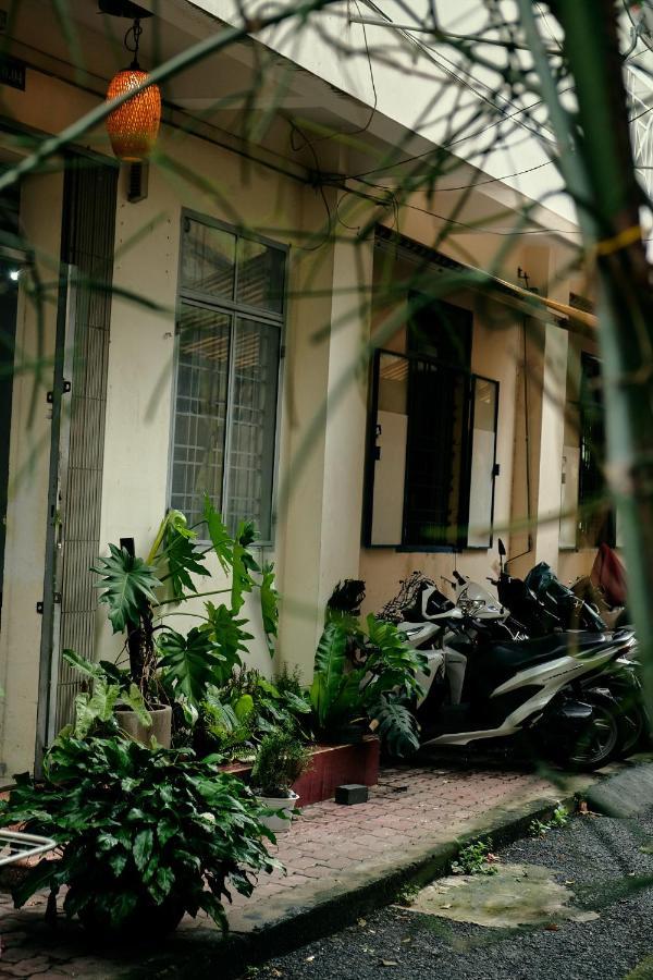 Căn hộ Peaceful Saigon - Entire House 1br In District 1 - Pet-friendly *